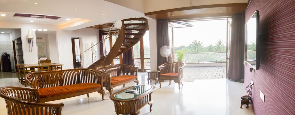 Gulmohar - Luxurious Penthouse Family Rooms Kolhapur Eksteriør bilde